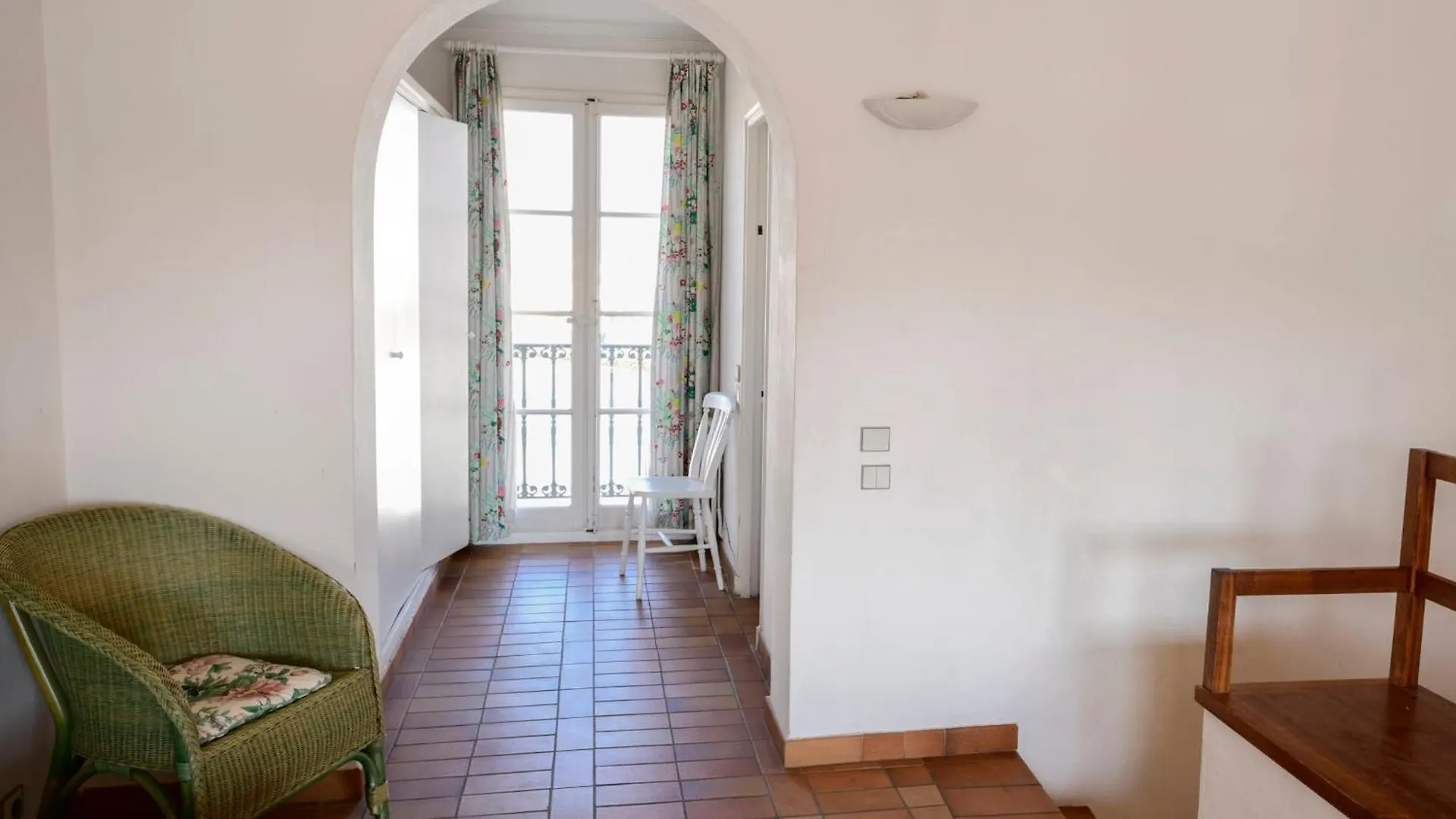 Fisherman House With Wifi And A Mooring In A Private Area - Parking Near-By Grimaud
