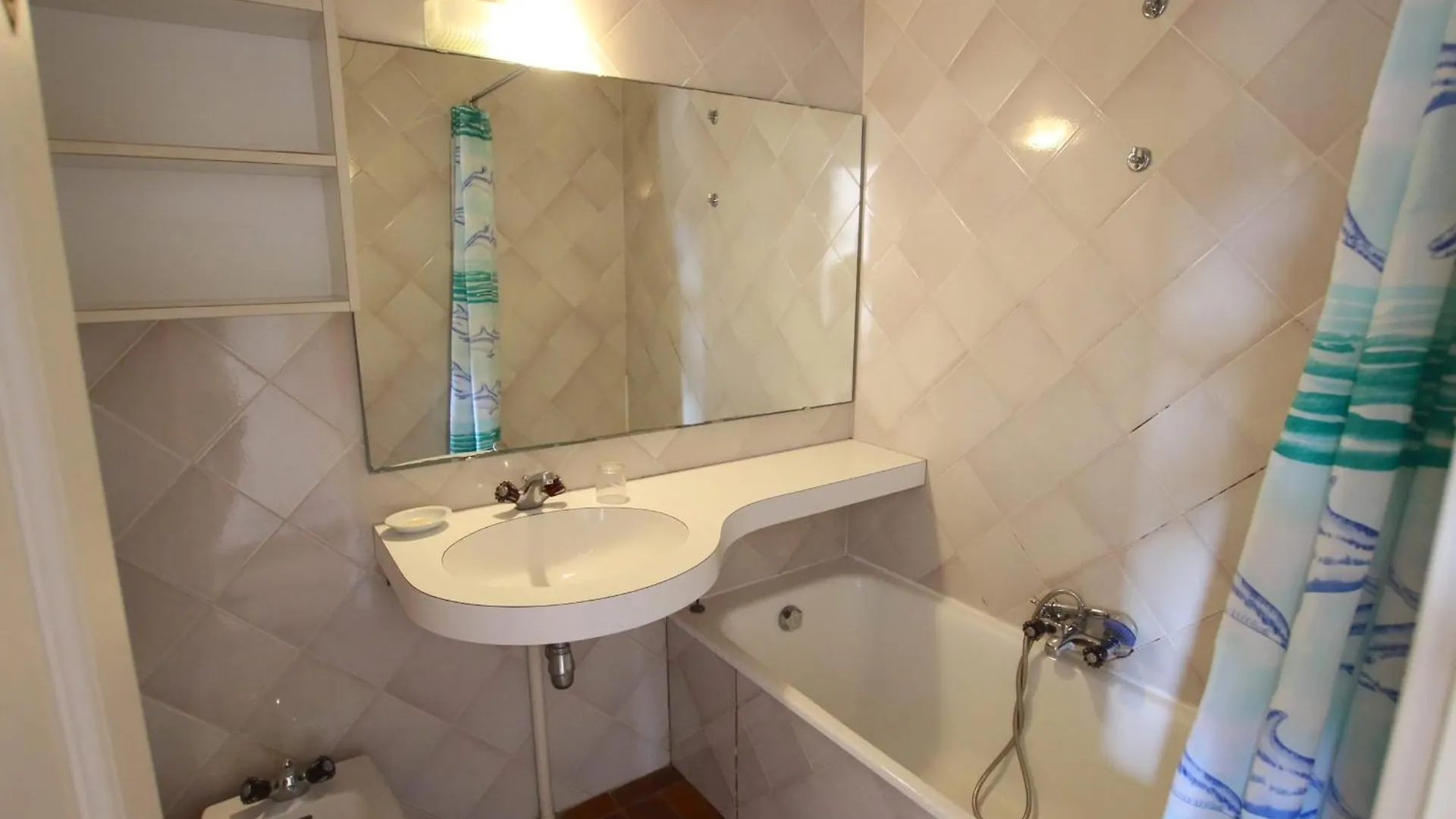 Vakantiehuis Fisherman House With Wifi And A Mooring In A Private Area - Parking Near-By Grimaud
